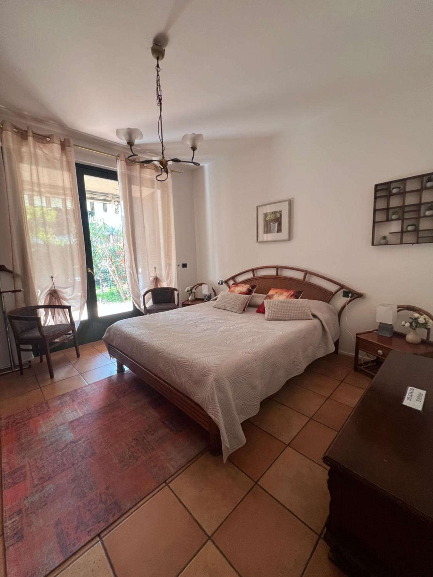 Apartamento Casa Mimosa Saló Exterior foto